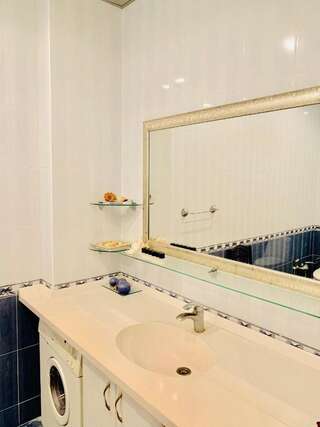 Апартаменты COSY APARTMENT WITH TRANSFER Баку Апартаменты с 3 спальнями-16