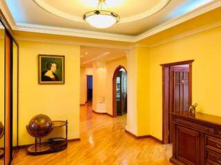 Апартаменты COSY APARTMENT WITH TRANSFER Баку Апартаменты с 3 спальнями-2